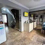 Nacre Boutique 3*