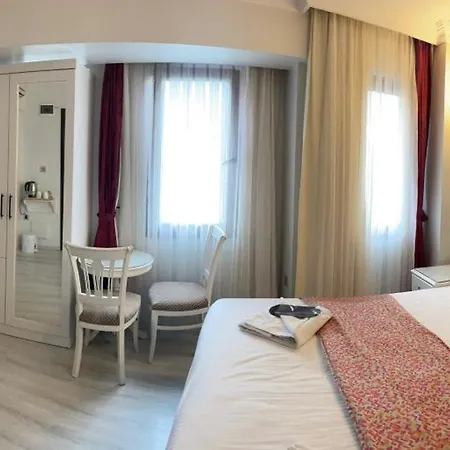 Nacre Boutique 3* Стамбул