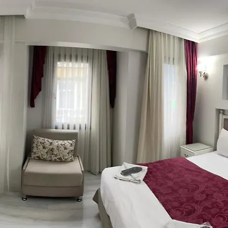 Nacre Boutique 3*