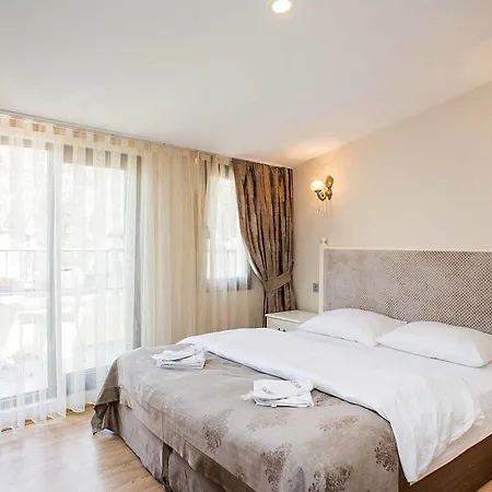 Hotel Nacre Boutique 3*