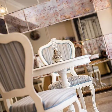 Отель Nacre Boutique 3*
