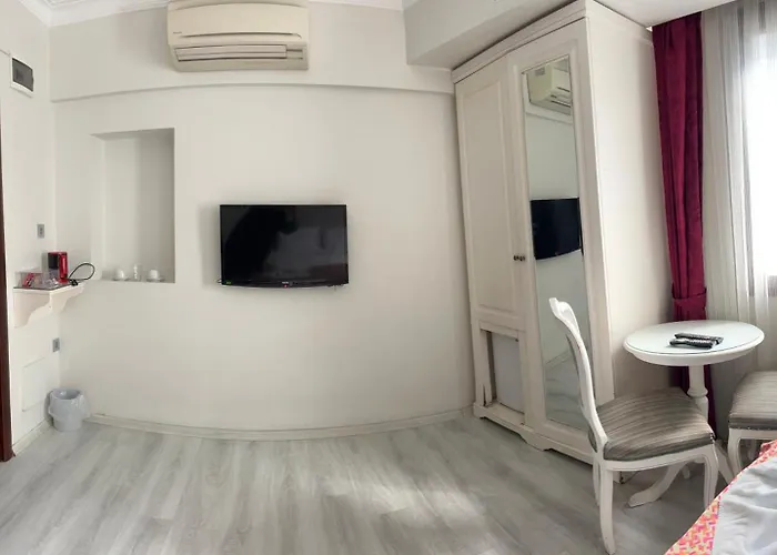 Hotel Nacre Boutique 3*