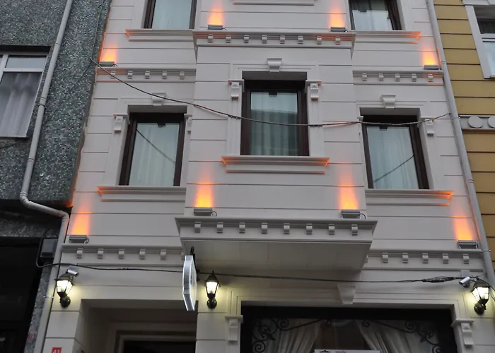 Nacre Boutique Hotel 3*